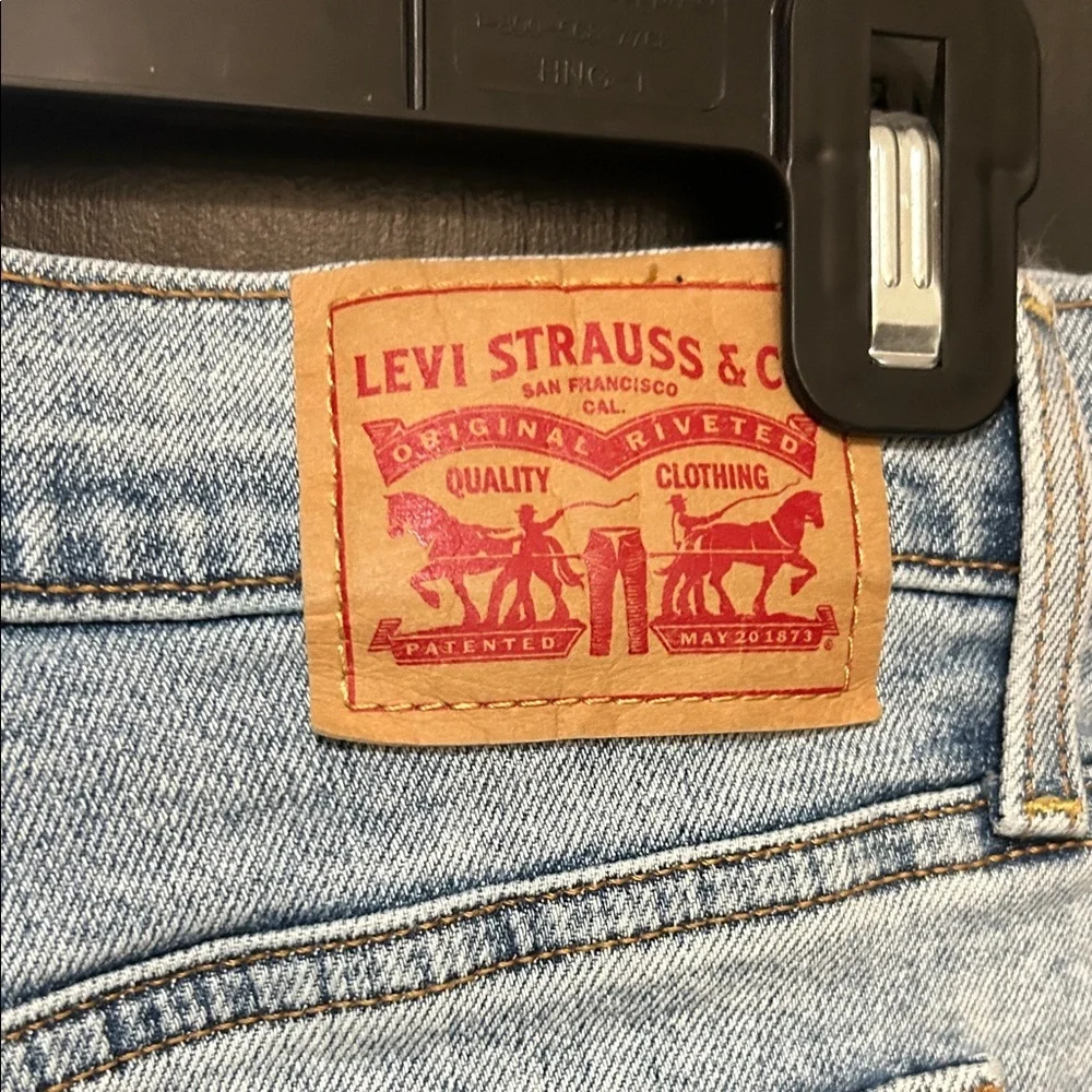 Levi’s Light Blue Distressed Wedgie Straight Jeans - Picture 5 of 6